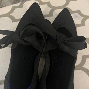 Rothy's 8.5 The Bow Tie Point flats black Rothy
